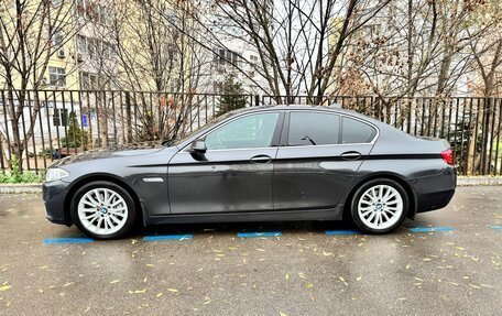 BMW 5 серия, 2015 год, 2 700 000 рублей, 2 фотография