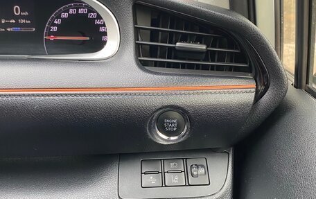 Toyota Sienta II, 2019 год, 9 фотография