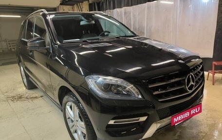 Mercedes-Benz M-Класс, 2014 год, 2 200 000 рублей, 7 фотография