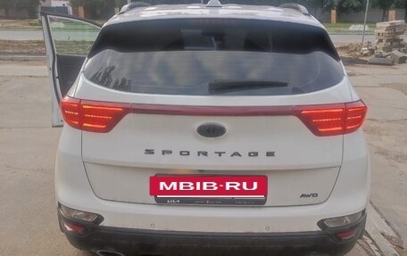 KIA Sportage IV рестайлинг, 2021 год, 3 000 000 рублей, 6 фотография