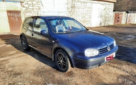 Volkswagen Golf IV, 2001 год, 265 000 рублей, 3 фотография