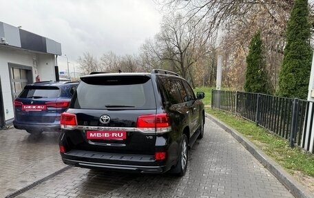 Toyota Land Cruiser 200, 2016 год, 6 500 000 рублей, 3 фотография