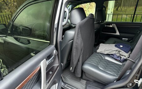 Toyota Land Cruiser 200, 2016 год, 6 500 000 рублей, 7 фотография