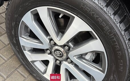 Toyota Land Cruiser 200, 2016 год, 6 500 000 рублей, 10 фотография