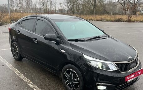 KIA Rio III рестайлинг, 2016 год, 980 000 рублей, 2 фотография