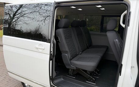 Volkswagen Caravelle T6 рестайлинг, 2021 год, 5 149 000 рублей, 9 фотография