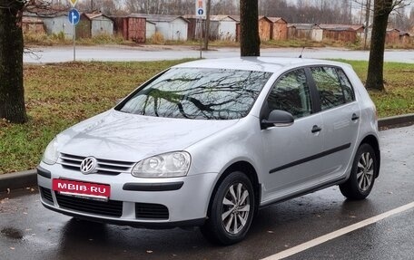 Volkswagen Golf V, 2008 год, 740 000 рублей, 2 фотография