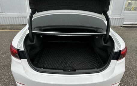 Mazda 6, 2017 год, 2 300 000 рублей, 13 фотография