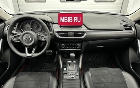 Mazda 6, 2017 год, 2 300 000 рублей, 10 фотография