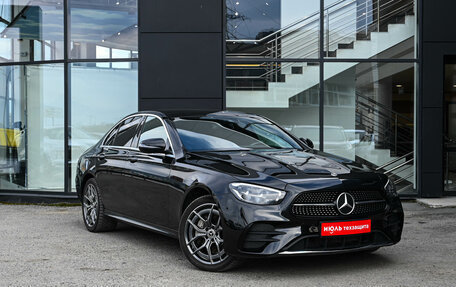 Mercedes-Benz E-Класс, 2021 год, 5 200 000 рублей, 3 фотография