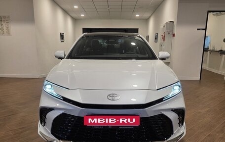 Toyota Camry, 2025 год, 4 800 000 рублей, 6 фотография