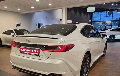 Toyota Camry, 2025 год, 4 800 000 рублей, 4 фотография