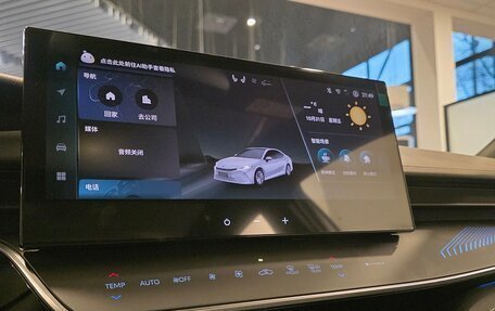 Toyota Camry, 2025 год, 4 800 000 рублей, 12 фотография