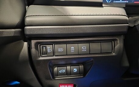 Toyota Camry, 2025 год, 4 800 000 рублей, 15 фотография