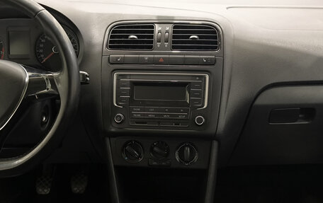 Volkswagen Polo VI (EU Market), 2016 год, 899 000 рублей, 19 фотография