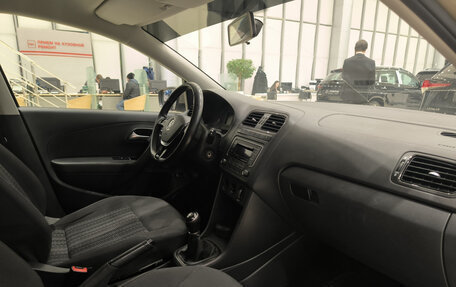 Volkswagen Polo VI (EU Market), 2016 год, 899 000 рублей, 15 фотография