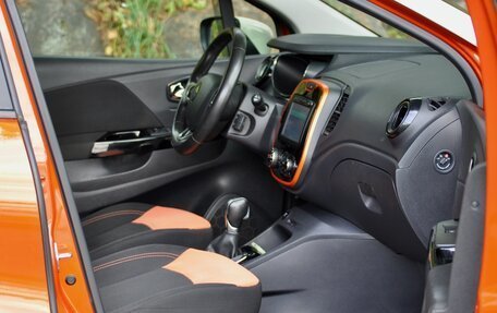 Renault Kaptur I рестайлинг, 2017 год, 1 350 000 рублей, 18 фотография