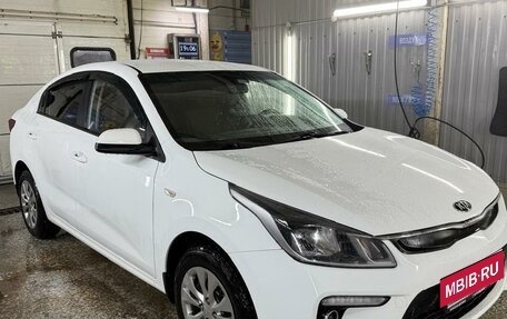 KIA Rio IV, 2018 год, 1 250 000 рублей, 11 фотография