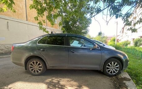 Volkswagen Jetta VI, 2007 год, 450 000 рублей, 4 фотография