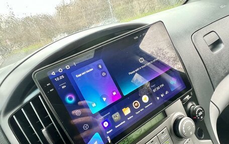 Hyundai Grand Starex Grand Starex I рестайлинг 2, 2012 год, 1 695 000 рублей, 8 фотография