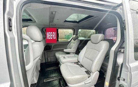 Hyundai Grand Starex Grand Starex I рестайлинг 2, 2012 год, 1 695 000 рублей, 10 фотография