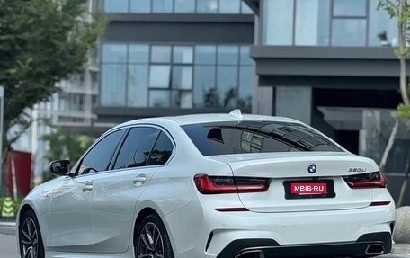 BMW 3 серия, 2021 год, 2 700 000 рублей, 6 фотография