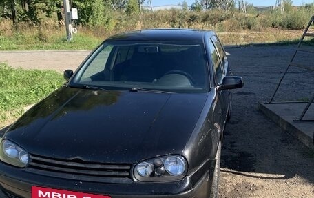 Volkswagen Golf IV, 1998 год, 285 000 рублей, 3 фотография