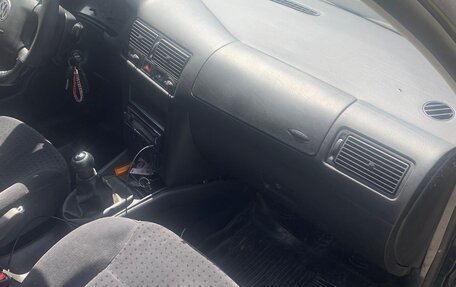 Volkswagen Golf IV, 1998 год, 285 000 рублей, 5 фотография