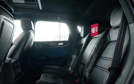 Porsche Cayenne III, 2025 год, 15 929 820 рублей, 18 фотография