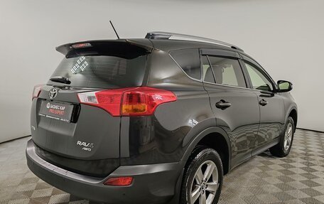 Toyota RAV4, 2015 год, 1 920 000 рублей, 5 фотография
