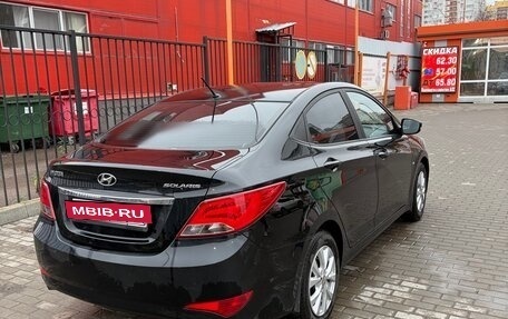 Hyundai Solaris II рестайлинг, 2014 год, 1 000 000 рублей, 4 фотография