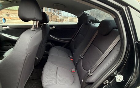 Hyundai Solaris II рестайлинг, 2014 год, 1 000 000 рублей, 13 фотография