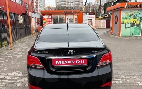 Hyundai Solaris II рестайлинг, 2014 год, 1 000 000 рублей, 5 фотография