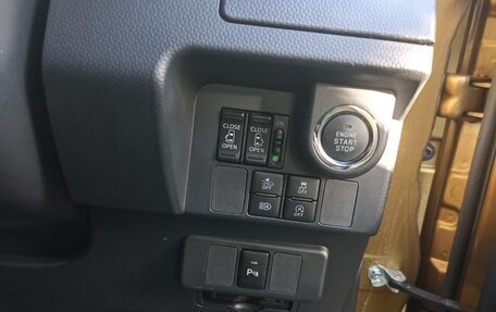 Toyota Tank I, 2019 год, 1 300 000 рублей, 7 фотография