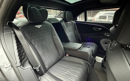 Bentley Flying Spur, 2022 год, 20 900 000 рублей, 5 фотография