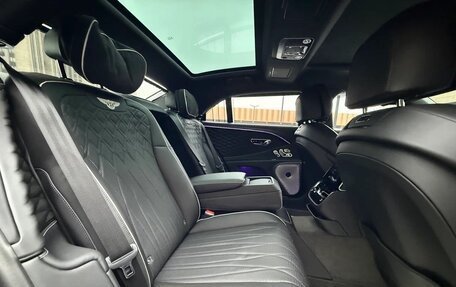 Bentley Flying Spur, 2022 год, 20 900 000 рублей, 16 фотография