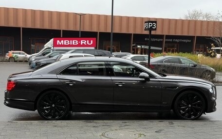 Bentley Flying Spur, 2022 год, 20 900 000 рублей, 25 фотография