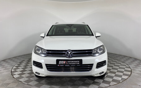 Volkswagen Touareg III, 2013 год, 2 577 000 рублей, 2 фотография