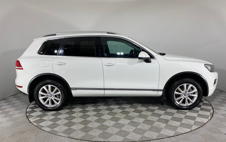 Volkswagen Touareg III, 2013 год, 2 577 000 рублей, 7 фотография