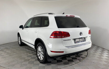 Volkswagen Touareg III, 2013 год, 2 577 000 рублей, 4 фотография