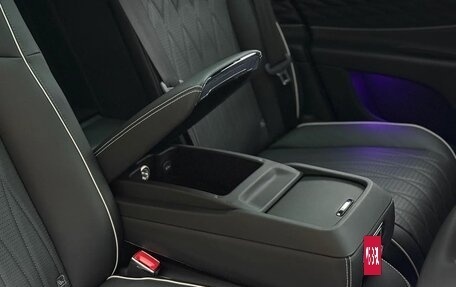 Bentley Flying Spur, 2022 год, 20 900 000 рублей, 30 фотография