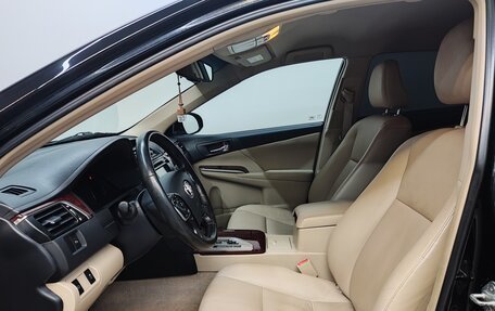 Toyota Camry, 2014 год, 1 495 000 рублей, 14 фотография