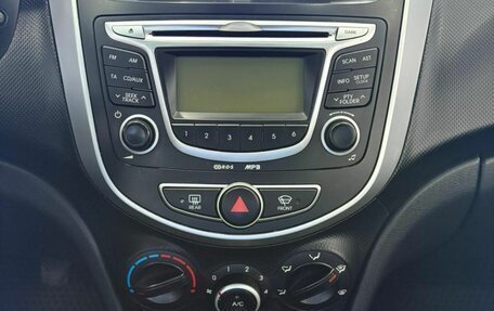 Hyundai Solaris II рестайлинг, 2012 год, 799 900 рублей, 10 фотография