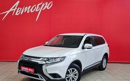Mitsubishi Outlander III рестайлинг 3, 2021 год, 2 275 000 рублей, 1 фотография