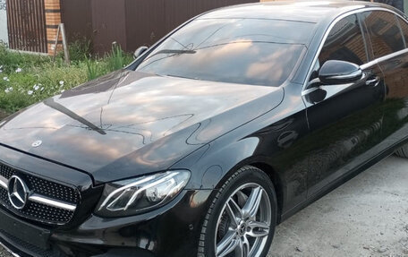 Mercedes-Benz E-Класс, 2020 год, 2 632 000 рублей, 1 фотография