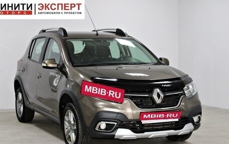 Renault Sandero II рестайлинг, 2018 год, 1 089 900 рублей, 1 фотография