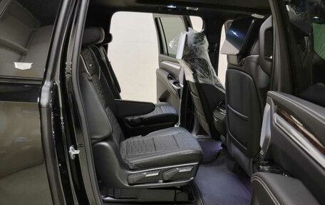 Cadillac Escalade V, 2025 год, 24 590 000 рублей, 14 фотография