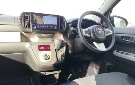 Toyota Passo III, 2018 год, 995 000 рублей, 10 фотография
