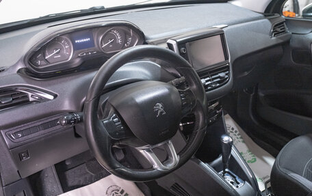 Peugeot 208 II, 2012 год, 749 000 рублей, 8 фотография