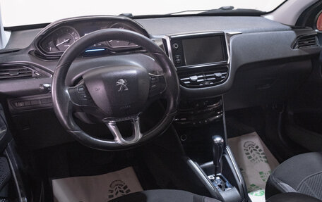 Peugeot 208 II, 2012 год, 749 000 рублей, 9 фотография